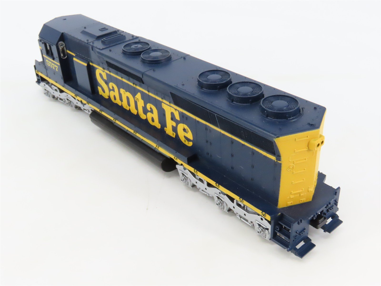 HO Scale Athearn 4165 ATSF Santa Fe EMD SD45 Diesel Locomotive #5577