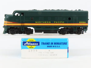 HO Scale Athearn 3229 NP Northern Pacific EMD F7A Diesel Locomotive #6008A