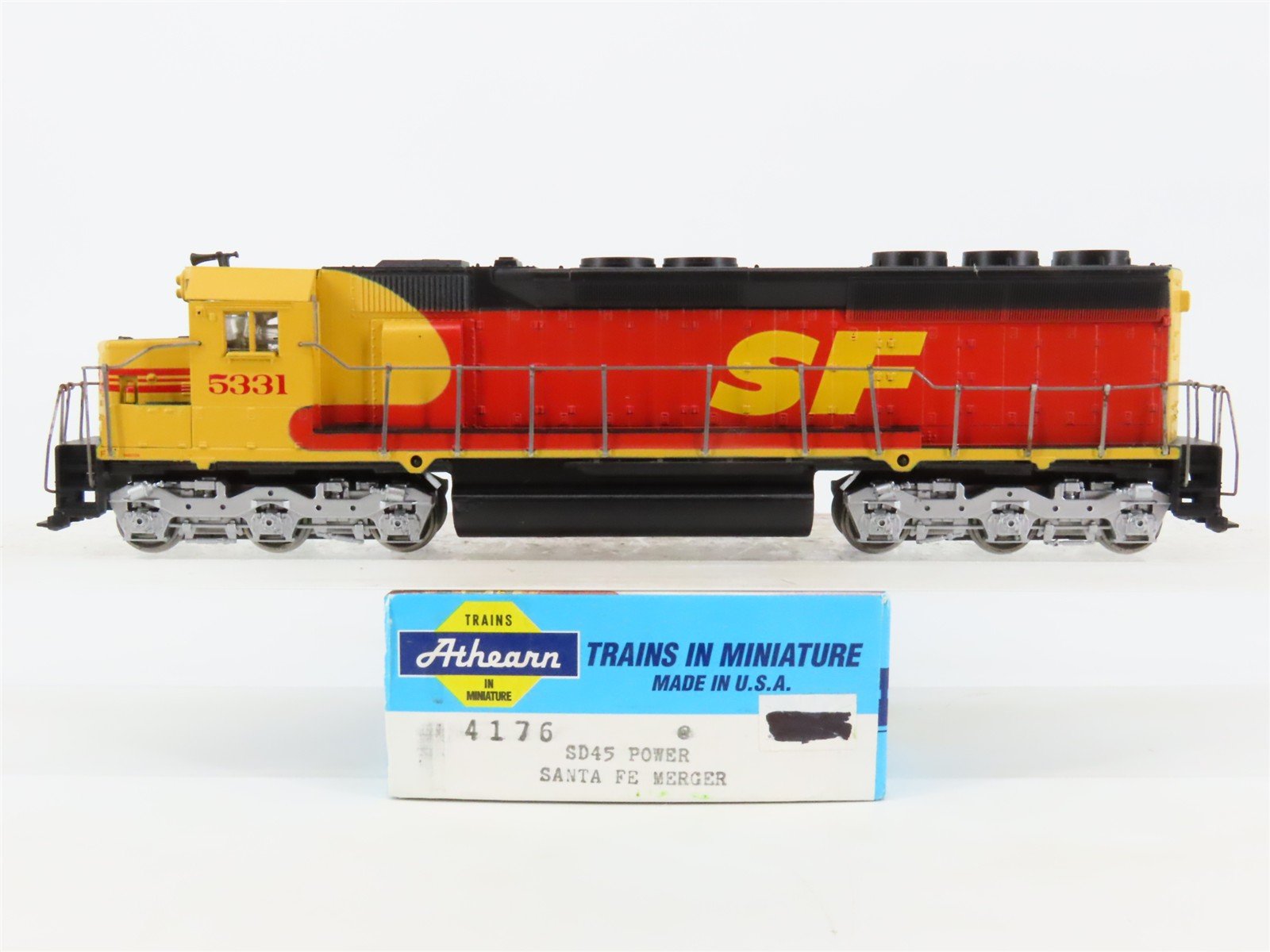HO Scale Athearn 4176 SPSF Merger "Kodachrome" EMD SD45 Diesel Locomotive #5331
