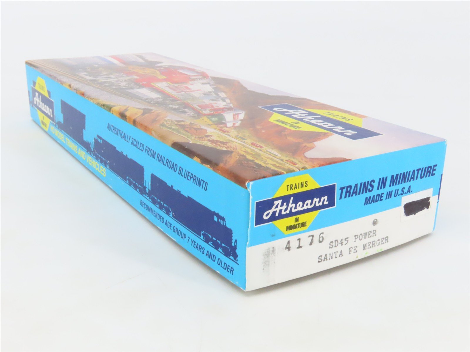 HO Scale Athearn 4176 SPSF Merger 