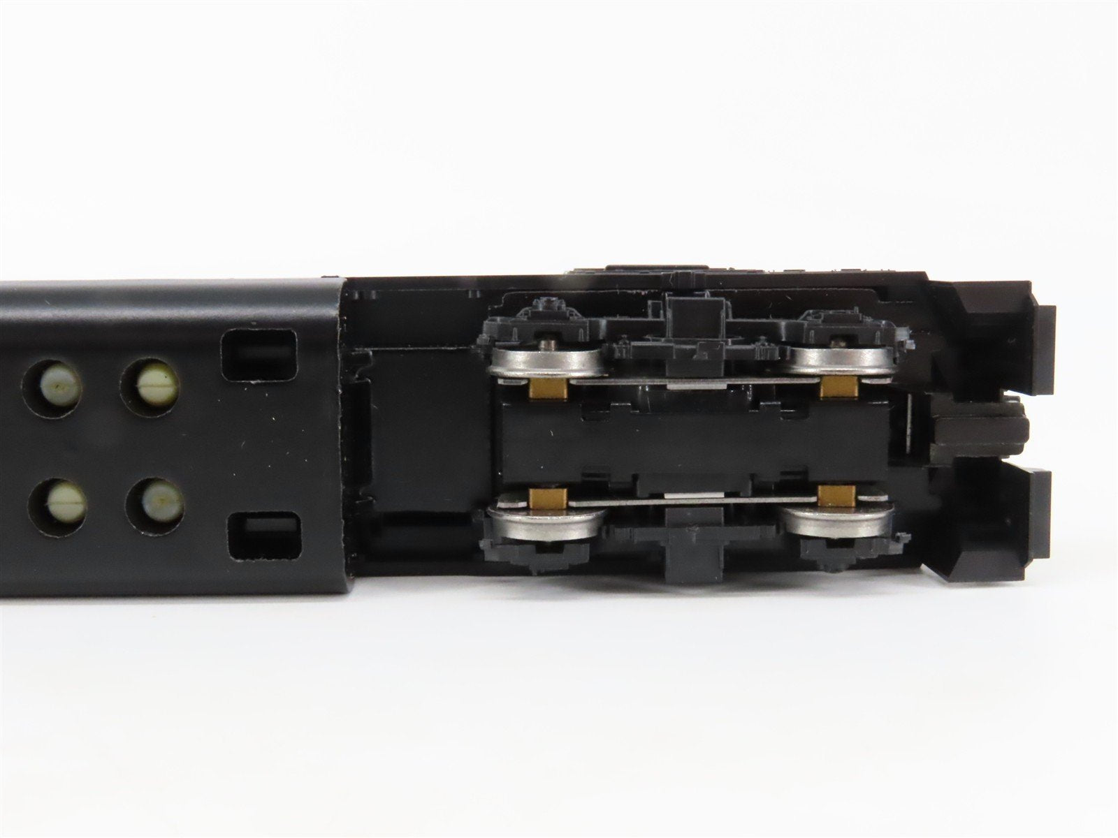 HO Scale Athearn Undecorated EMD GP38-2 Diesel Locomotive