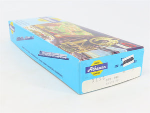 HO Scale Athearn 3156 ATSF Santa Fe EMD GP9 Diesel Locomotive #2904