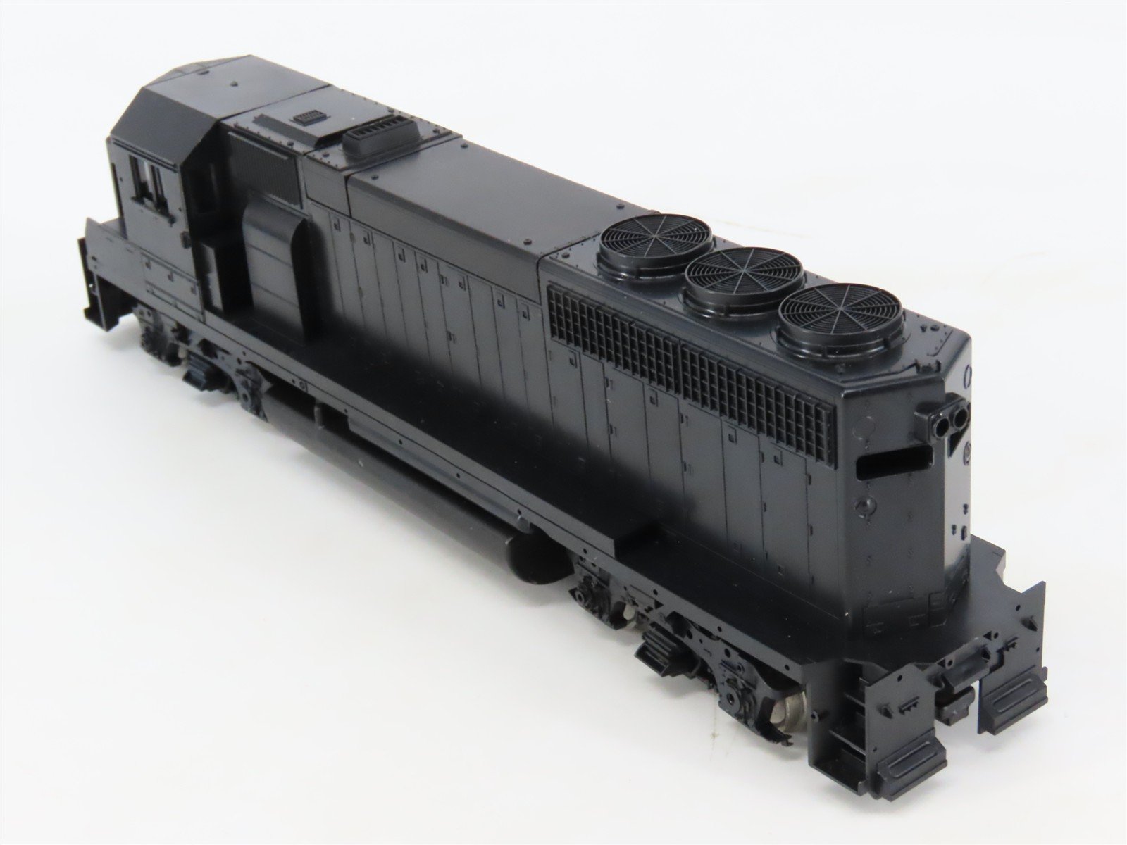 HO Scale Athearn 4701 Undecorated EMD GP40-2 Diesel Locomotive