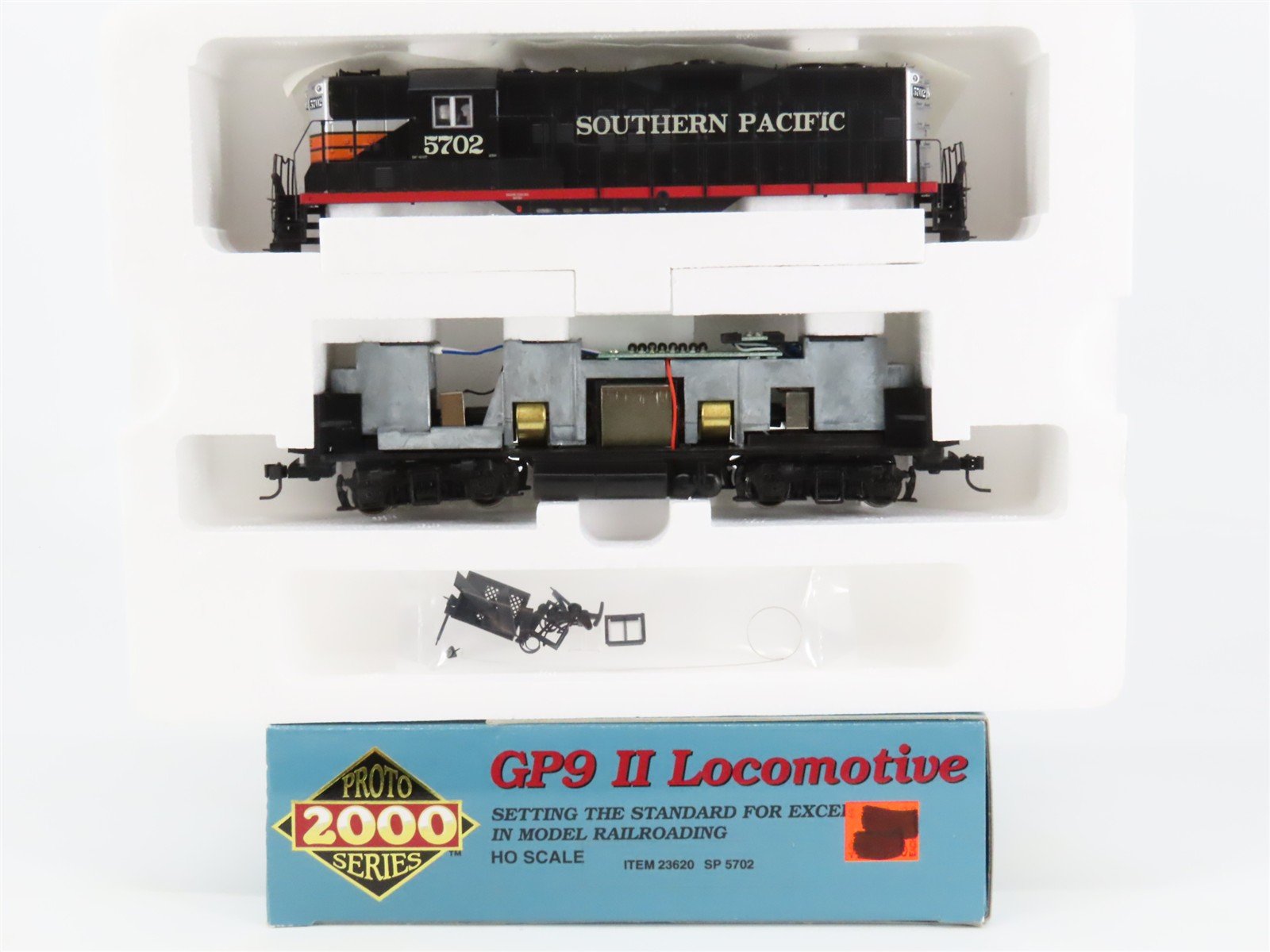 HO Scale Proto 2000 23620 SP Southern Pacific GP9 Diesel Loco #5702 BAD GEARS