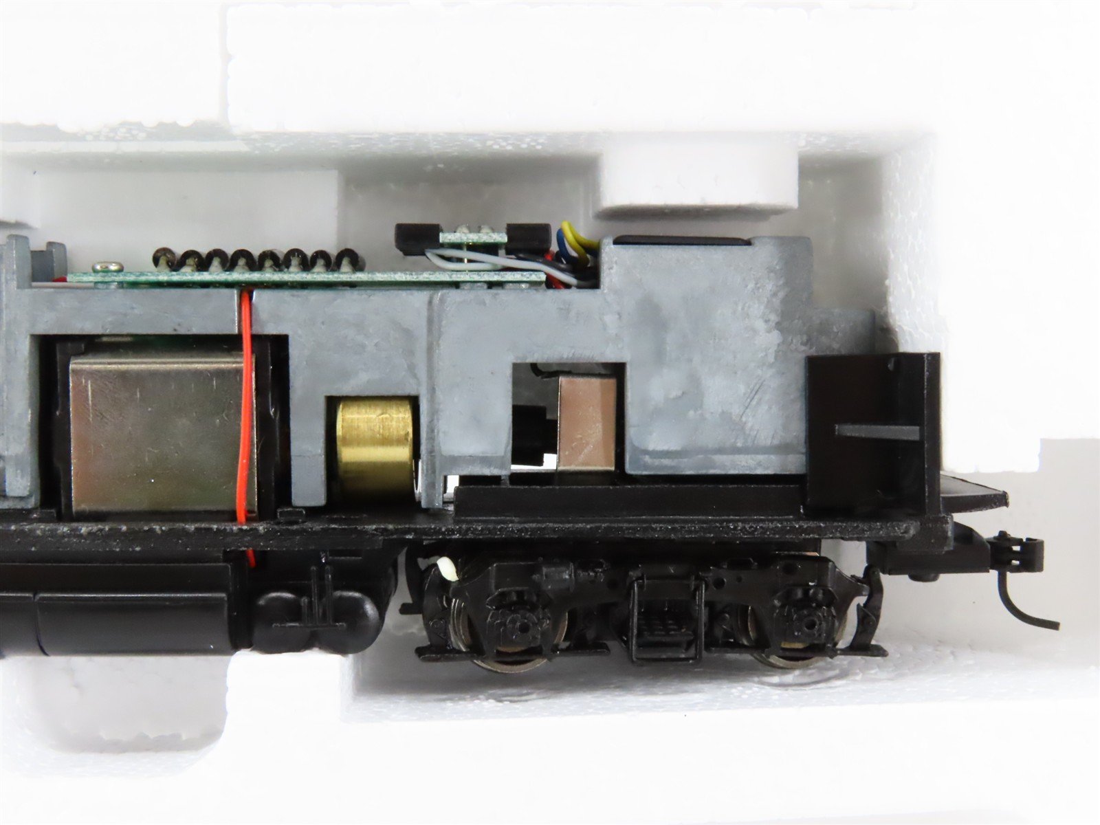HO Scale Proto 2000 23619 SP Southern Pacific GP9 Diesel Loco #5628 BAD GEARS