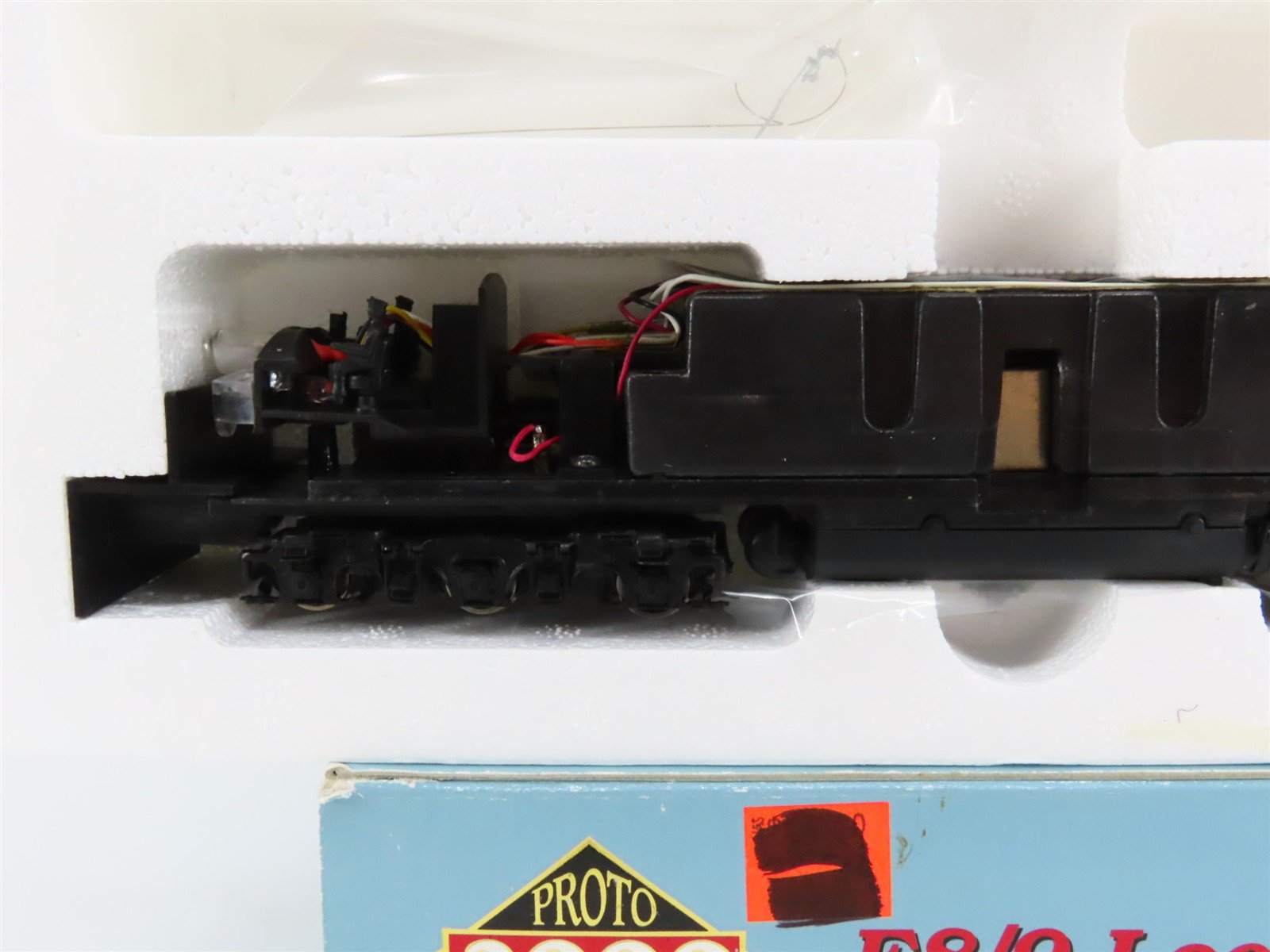 HO Scale Proto 2000 8047 SP Southern Pacific E8/9A Diesel Locomotive #6053