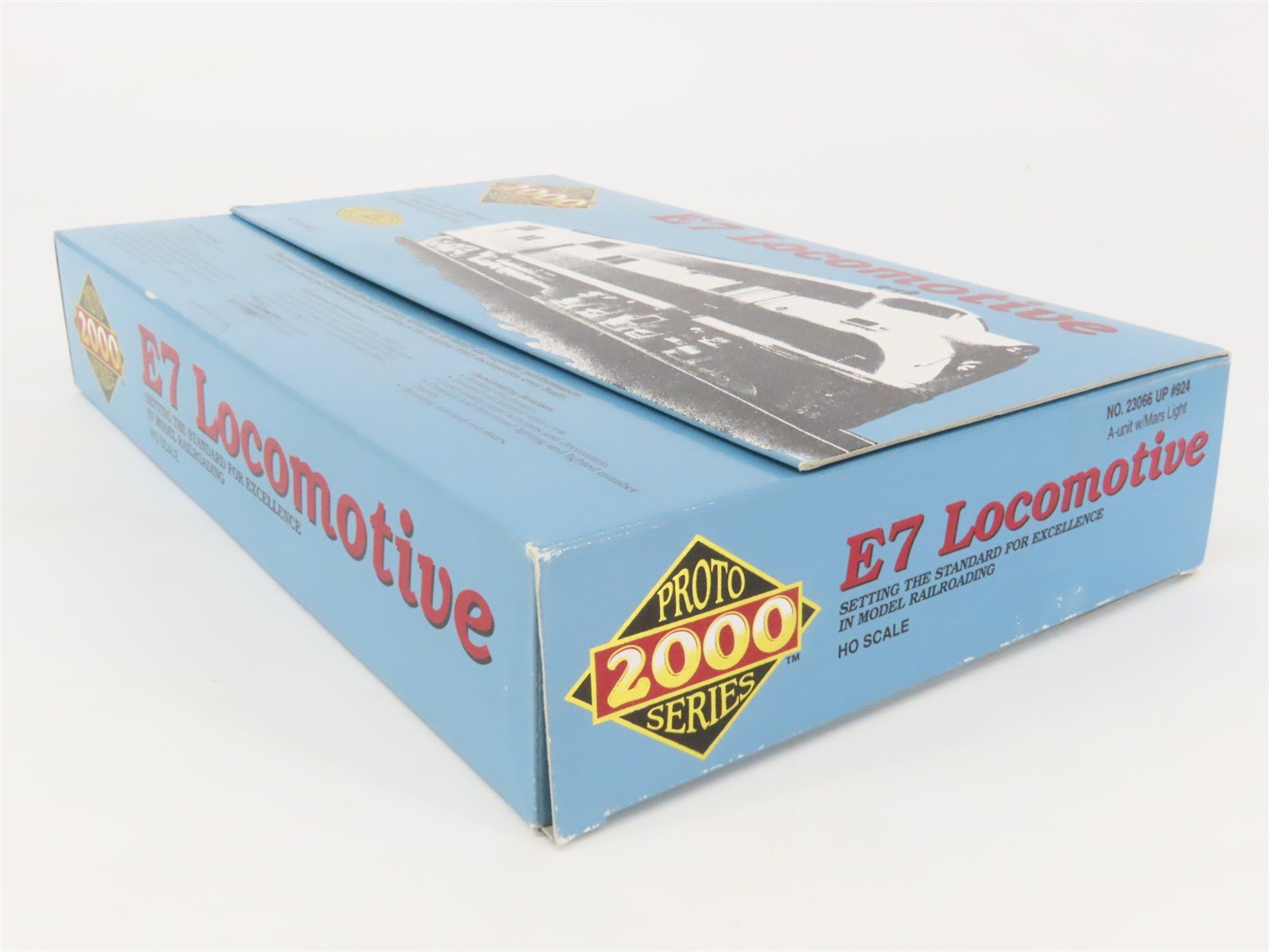 HO Scale Proto 2000 23066 UP City of Los Angeles E7A Diesel Locomotive #924A