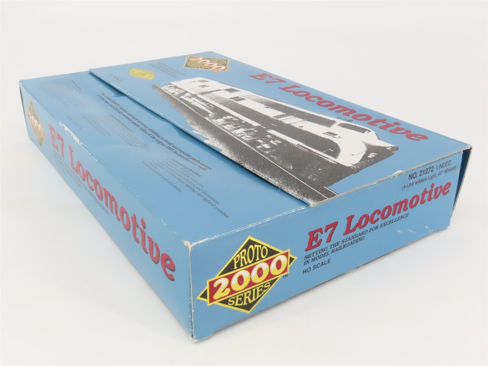 HO Scale Proto 2000 21272 Undecorated E7A Diesel Locomotive