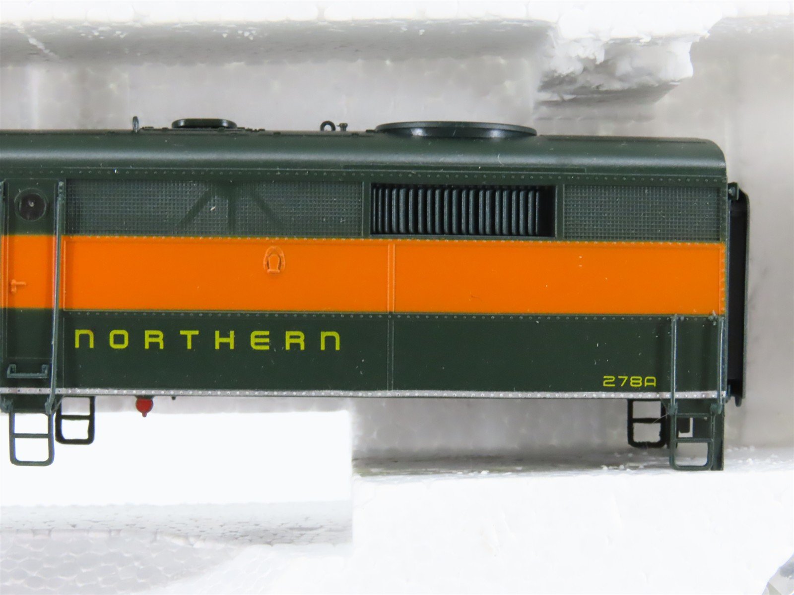 HO Scale Proto 2000 8307 GN Great Northern FA2 Diesel Locomotive #278A BAD GEARS