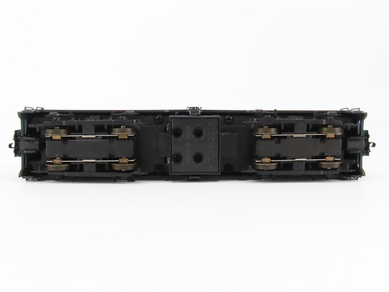 HO Scale Proto 2000 8326 ALCO Demonstrator FB2 Diesel Loco #1602B UNPOWERED