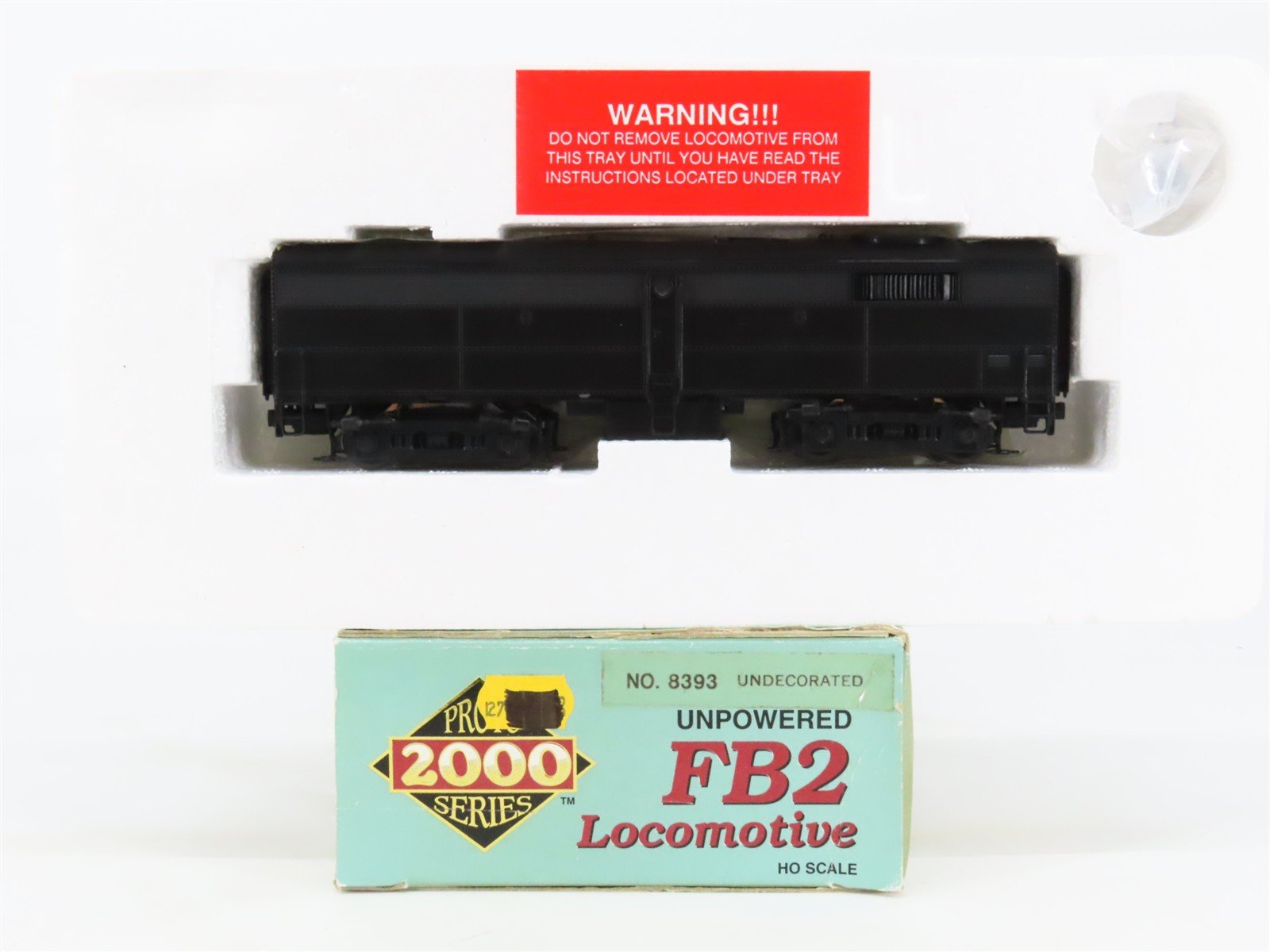 HO Scale Proto 2000 8393 Undecorated FB2 Diesel Locomotive UNPOWERED