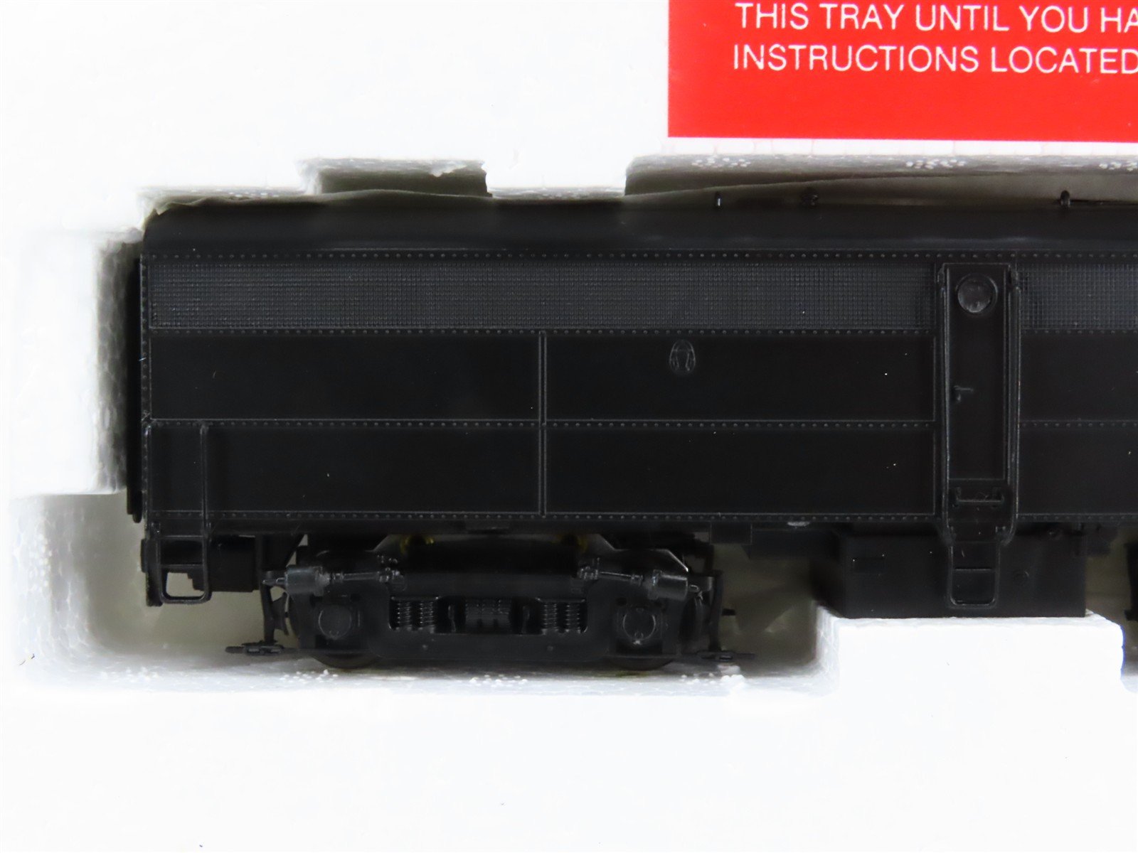 HO Scale Proto 2000 8393 Undecorated FB2 Diesel Locomotive UNPOWERED