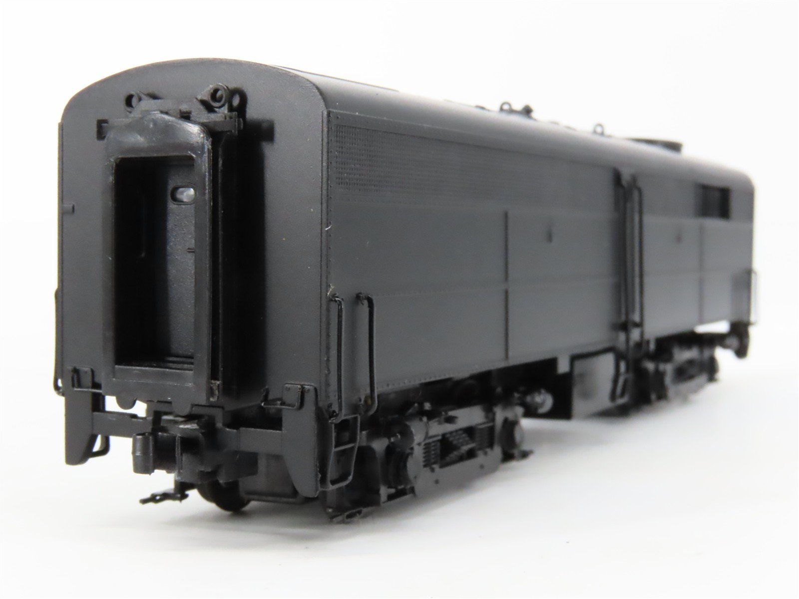 HO Scale Proto 2000 8393 Undecorated FB2 Diesel Locomotive UNPOWERED