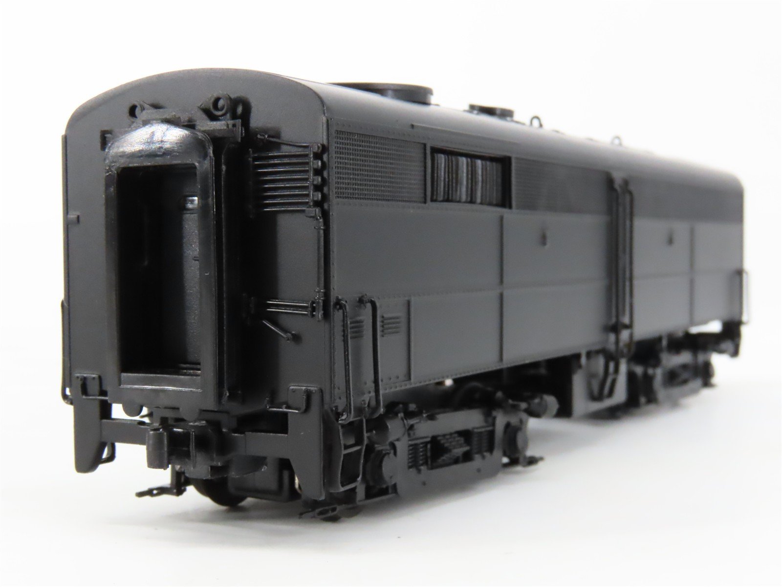 HO Scale Proto 2000 8393 Undecorated FB2 Diesel Locomotive UNPOWERED