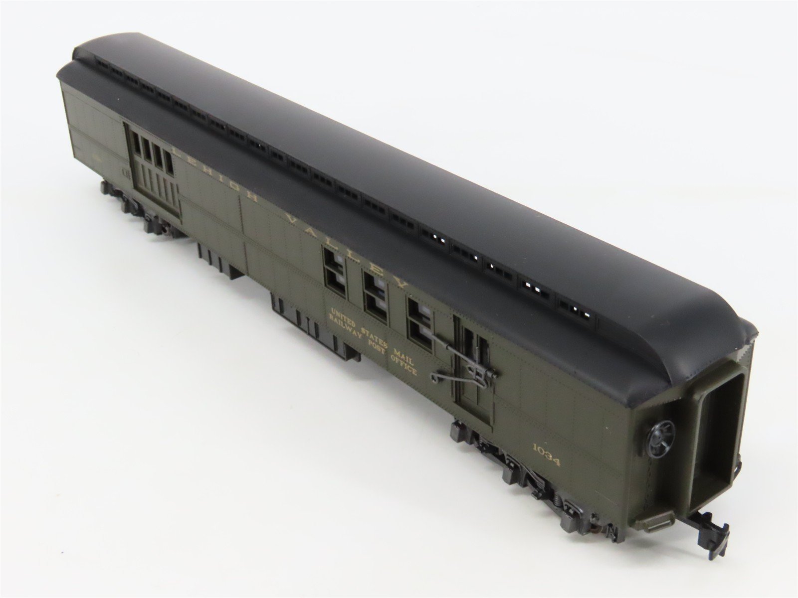 HO Scale Rivarossi 6893 LV Lehigh Valley 1920s Passenger 4-Car Set