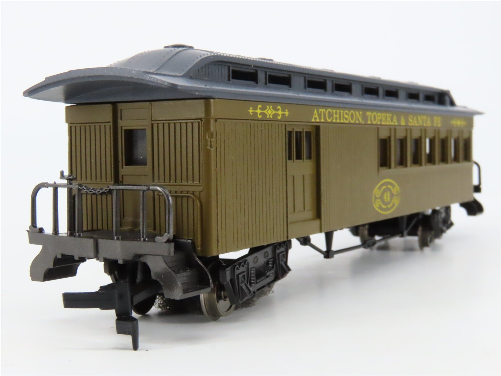 HO Scale Rivarossi 6901 ATSF Santa Fe Old Time Passenger 4-Car Set