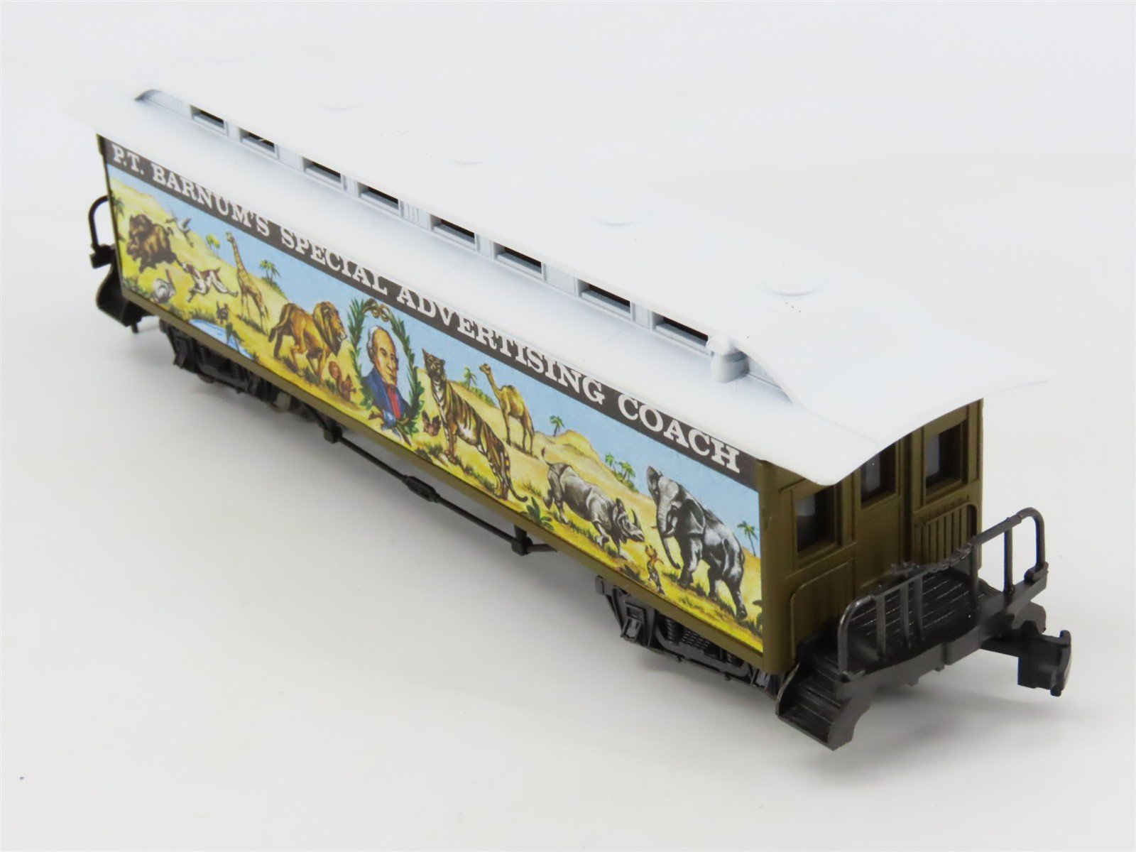HO Scale Rivarossi 6901 ATSF Santa Fe Old Time Passenger 4-Car Set