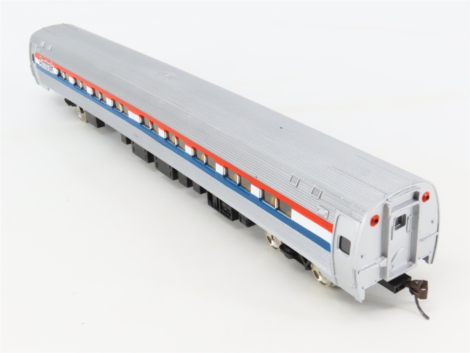 HO Scale Bachmann 72205 Amtrak Amfleet Coach Passenger Car #21917 w/Light