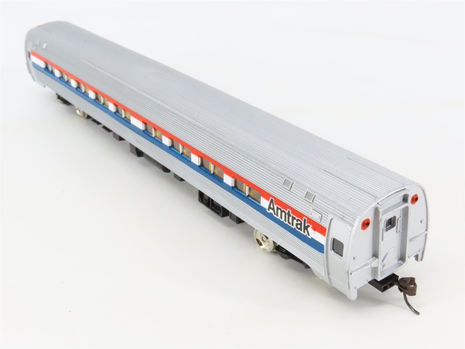 HO Scale Bachmann 72205 Amtrak Amfleet Coach Passenger Car #21917 w/Light