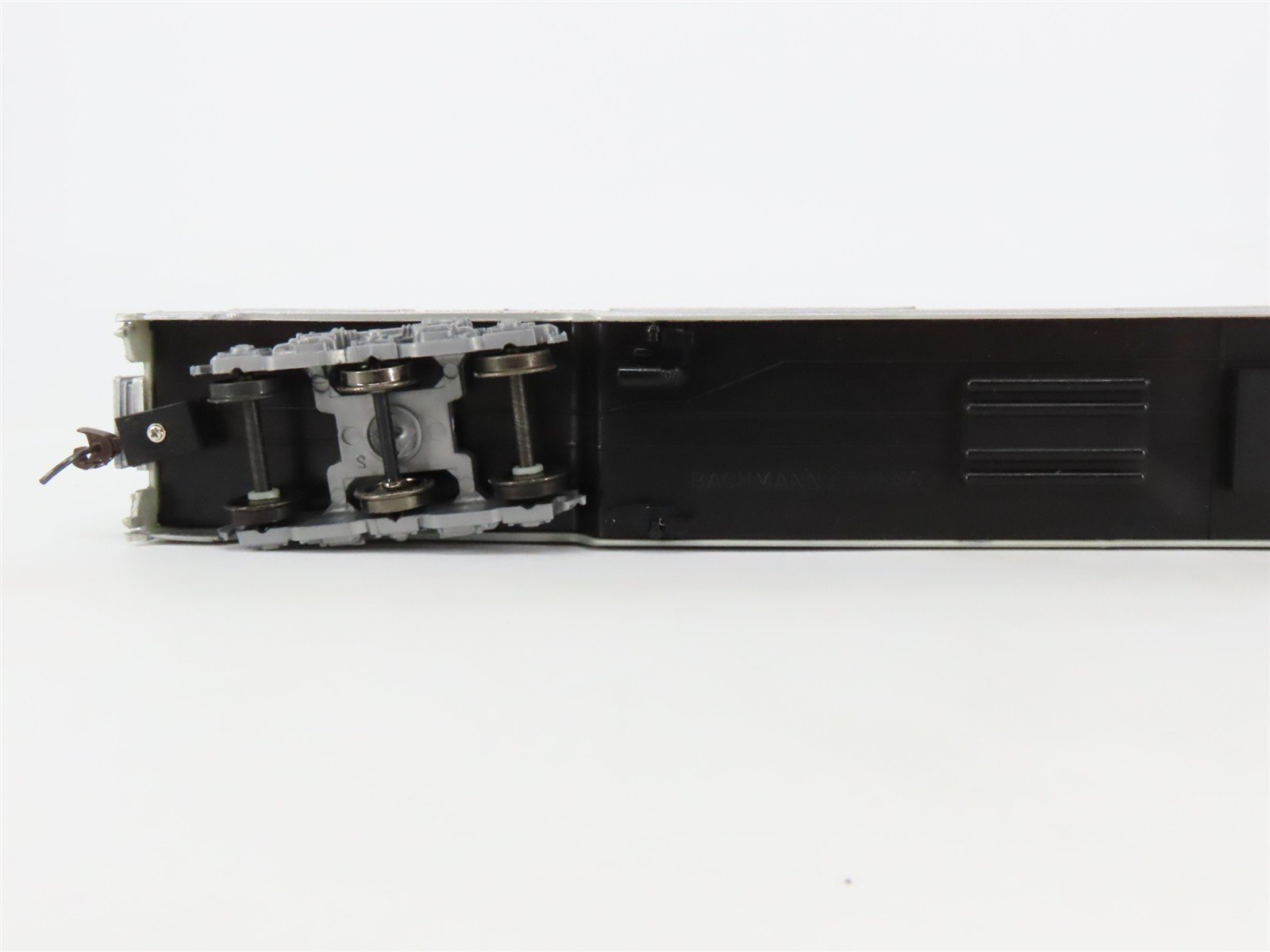 HO Scale Bachmann 71705 Amtrak Pullman Dome Passenger Car #9350