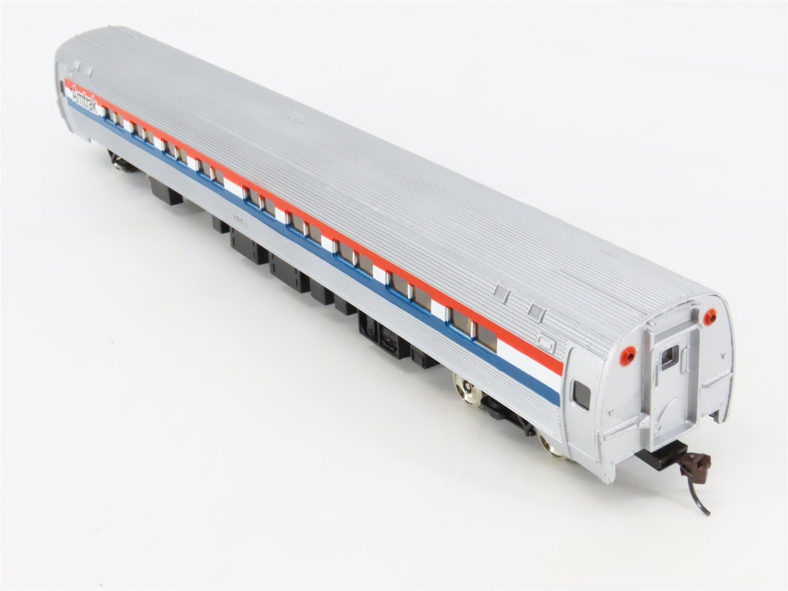 HO Scale Bachmann 72205 Amtrak Amfleet Coach Passenger Car #21917 w/Light