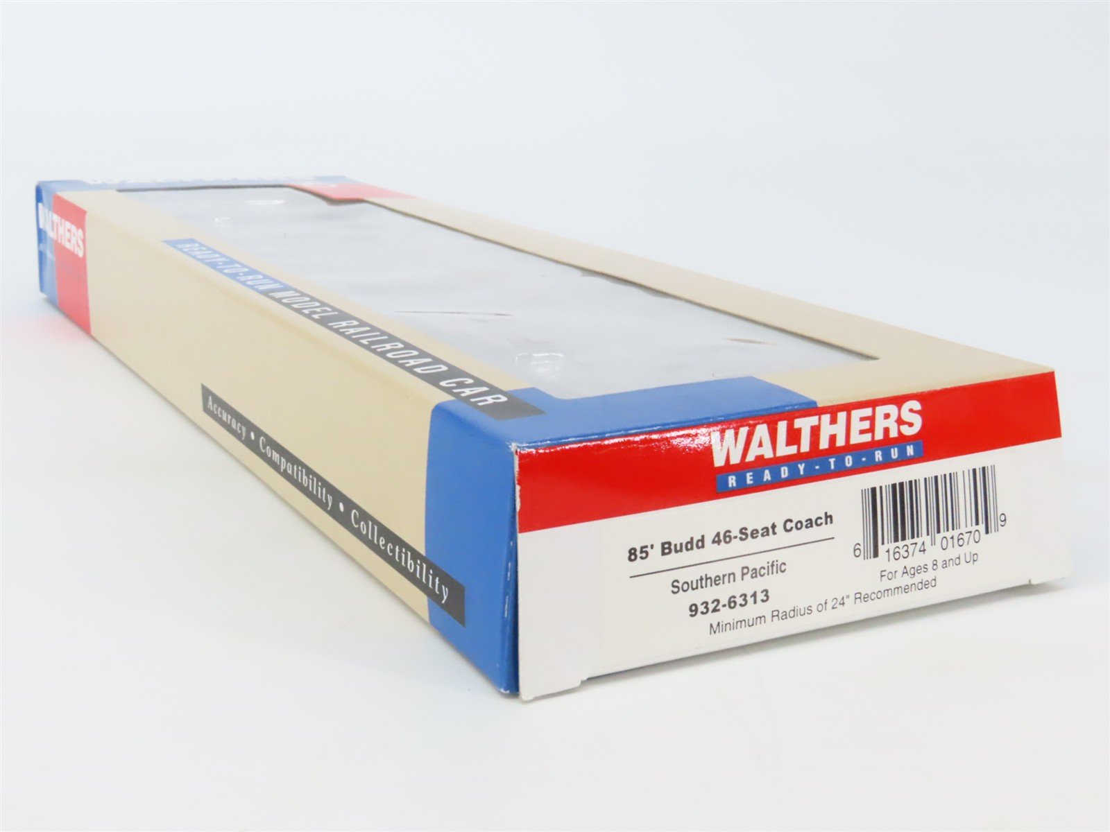 HO Scale Walthers RTR 932-6313 SP Southern Pacific 46-Seat Coach Passenger Car