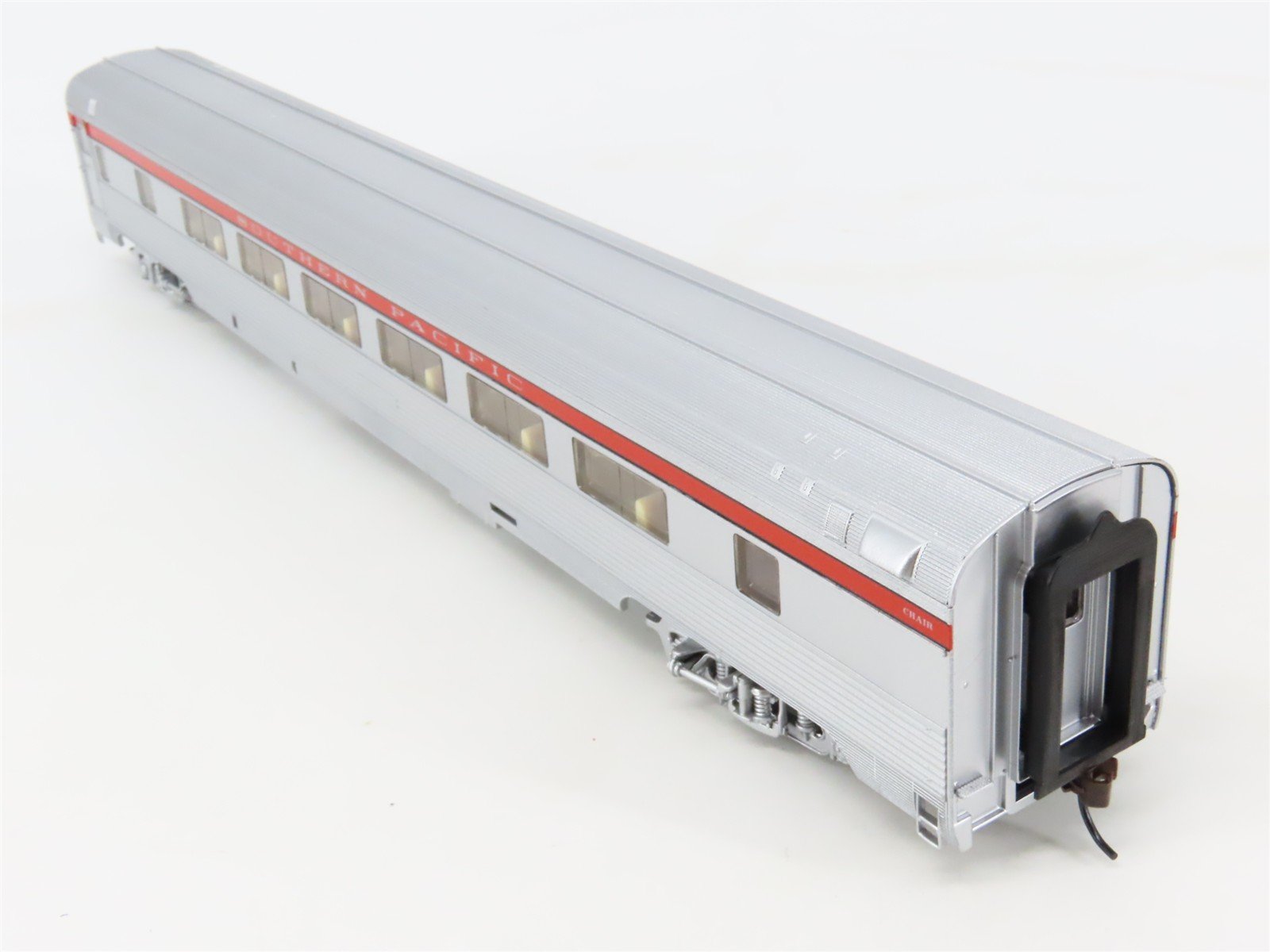 HO Scale Walthers RTR 932-6313 SP Southern Pacific 46-Seat Coach Passenger Car