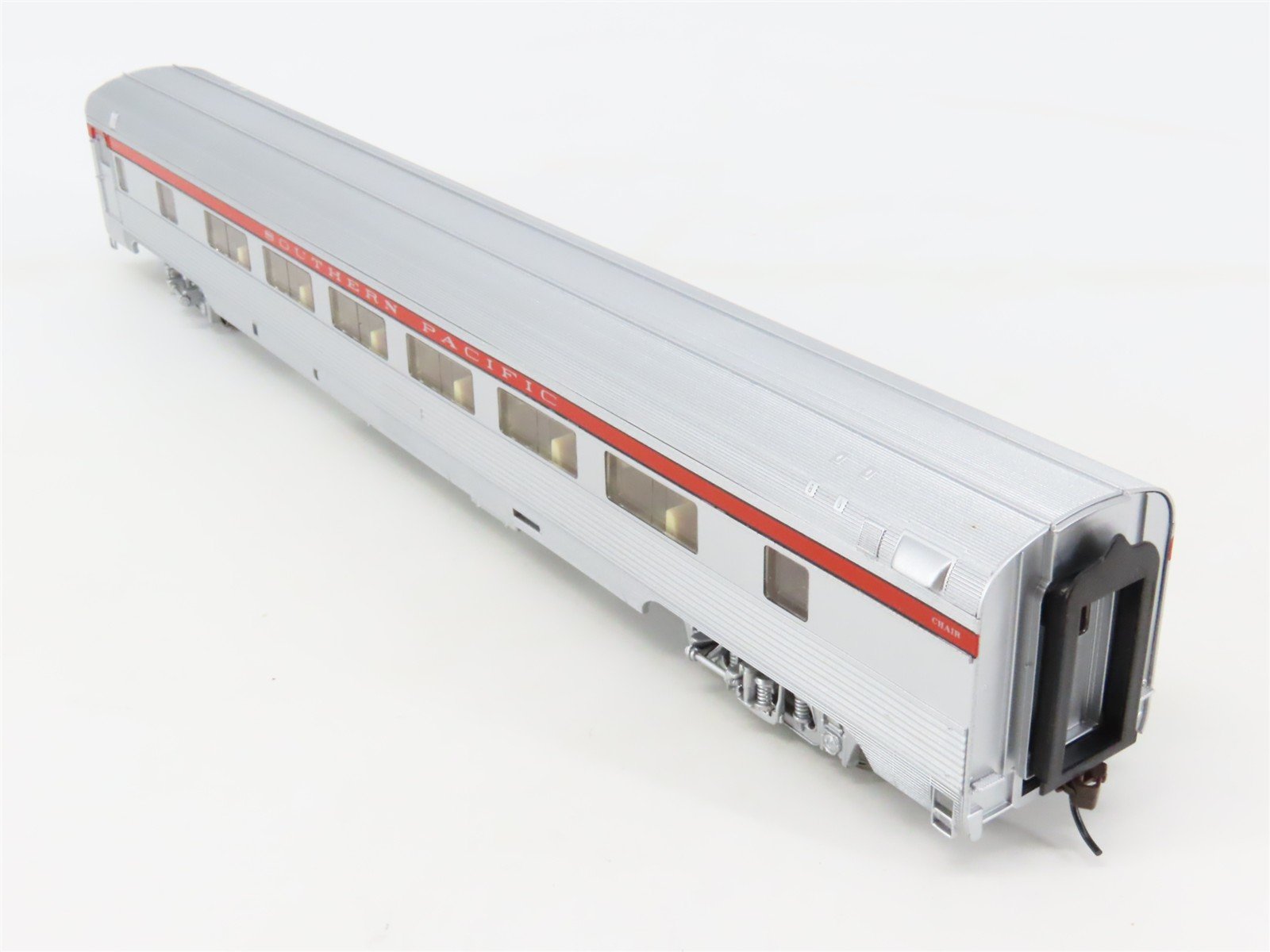 HO Scale Walthers RTR 932-6313 SP Southern Pacific 46-Seat Coach Passenger Car