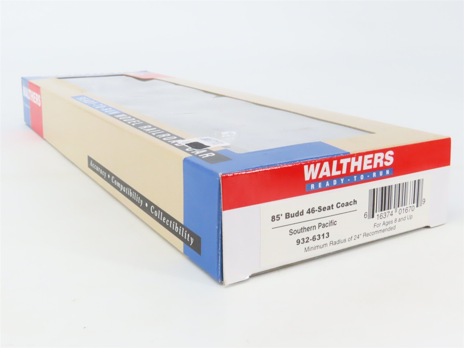 HO Scale Walthers RTR 932-6313 SP Southern Pacific 46-Seat Coach Passenger Car
