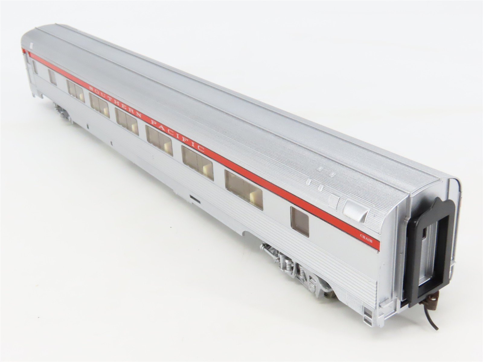 HO Scale Walthers RTR 932-6313 SP Southern Pacific 46-Seat Coach Passenger Car