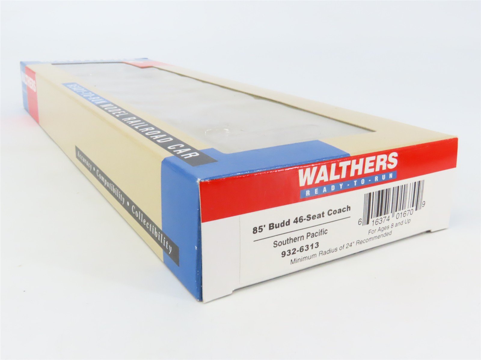 HO Scale Walthers RTR 932-6313 SP Southern Pacific 46-Seat Coach Passenger Car