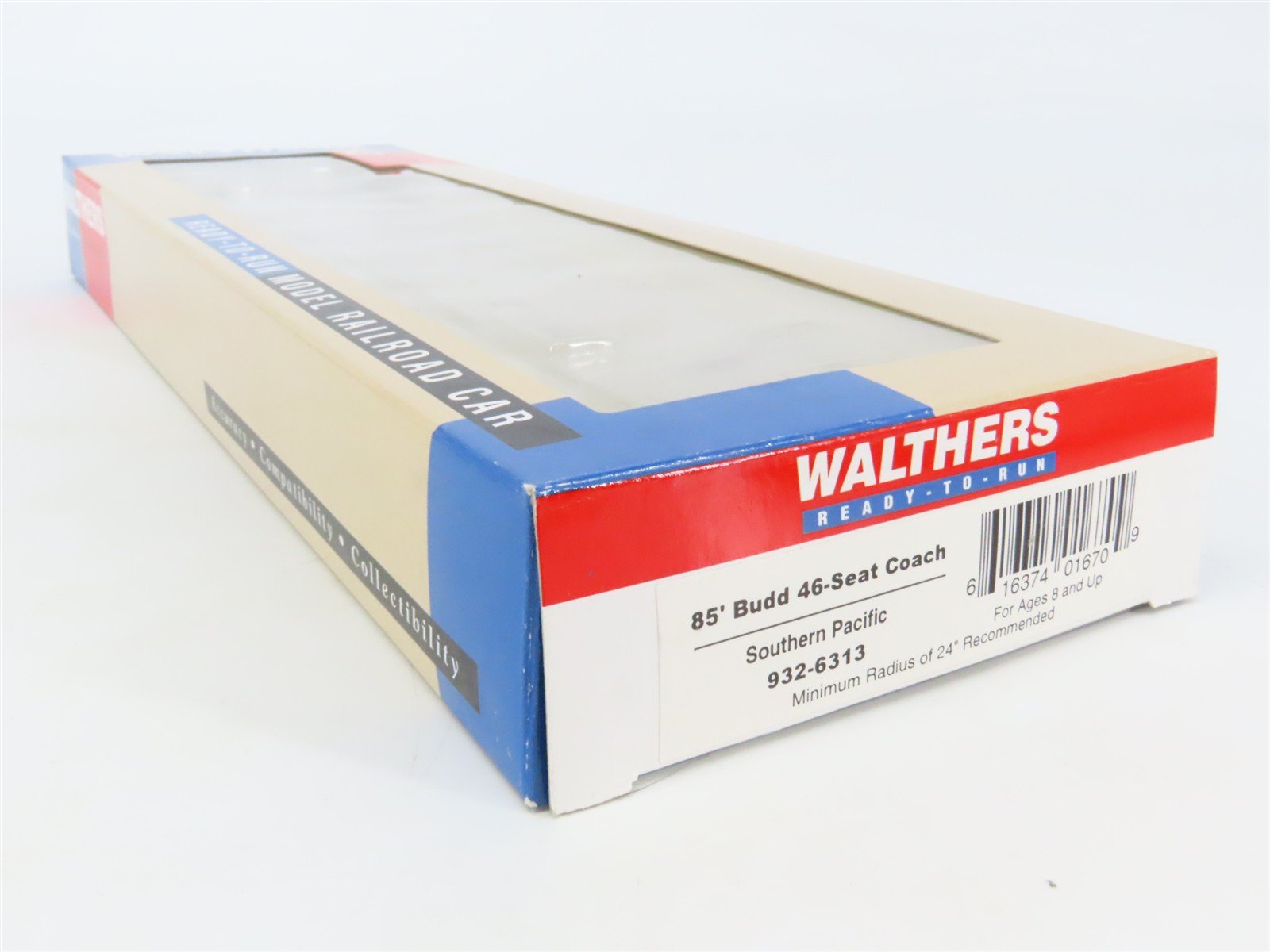 HO Scale Walthers RTR 932-6313 SP Southern Pacific 46-Seat Coach Passenger Car