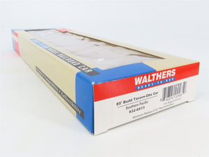 HO Scale Walthers RTR 932-6513 SP Southern Pacific Tavern-Obs Passenger Car