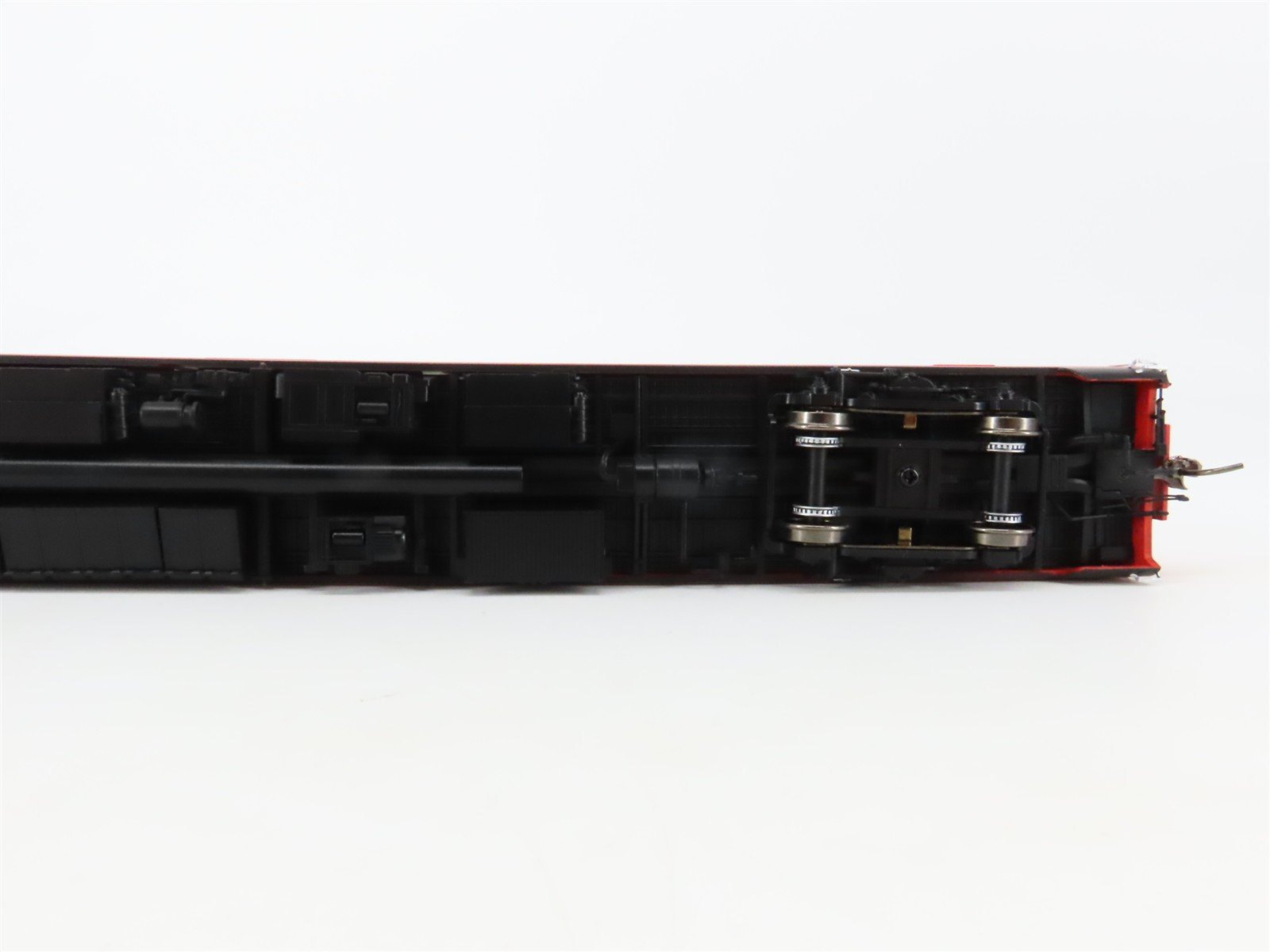 HO Rapido 175003 SP Southern Pacific Dome-Lounge Passenger Car #3606 wLights