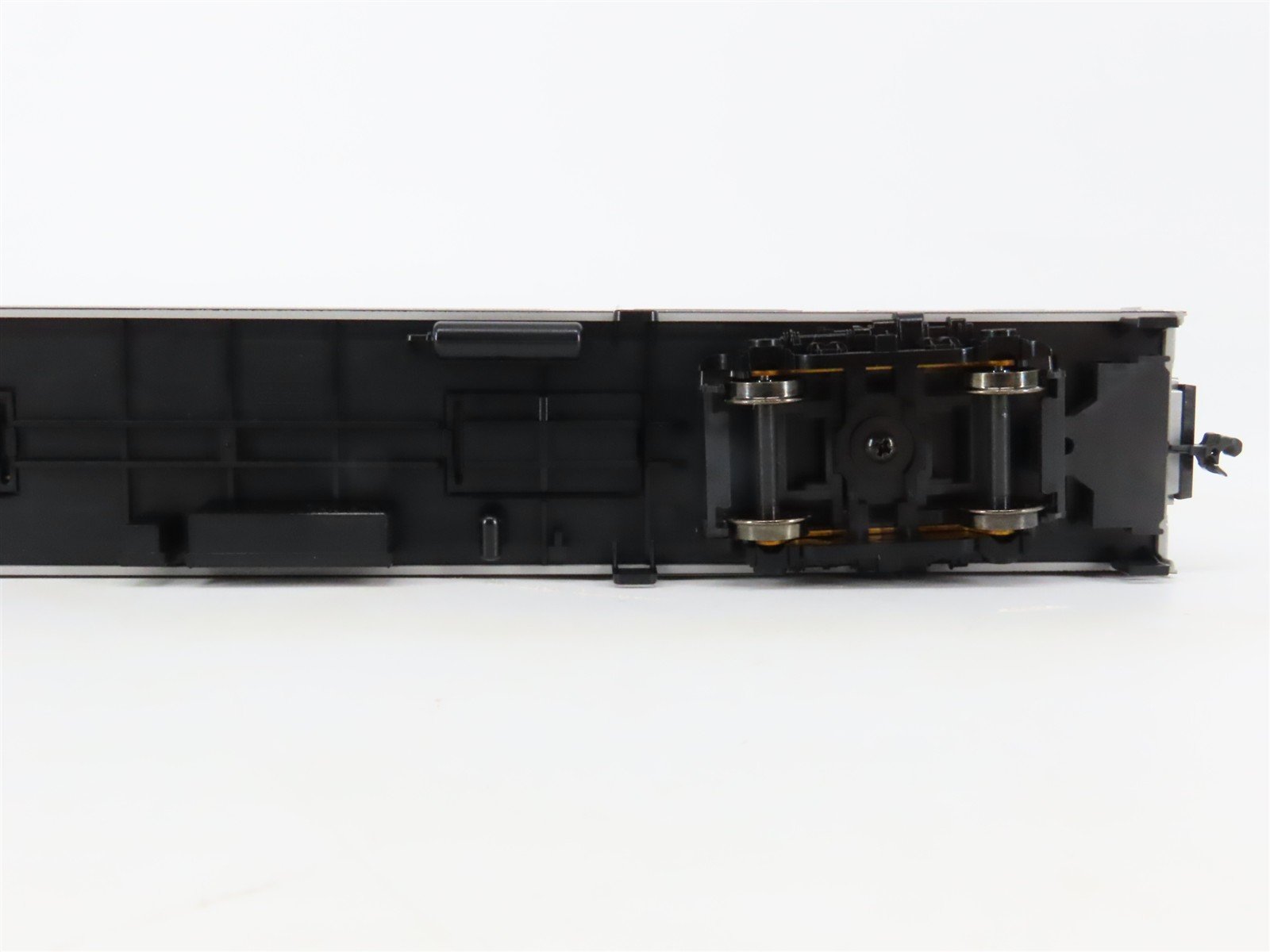 HO Scale KATO 35-6204 Amtrak Phase IV Baggage Passenger Car #1249