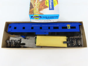 HO Athearn 5633 Model Railroader 65th Obs Passenger Car 