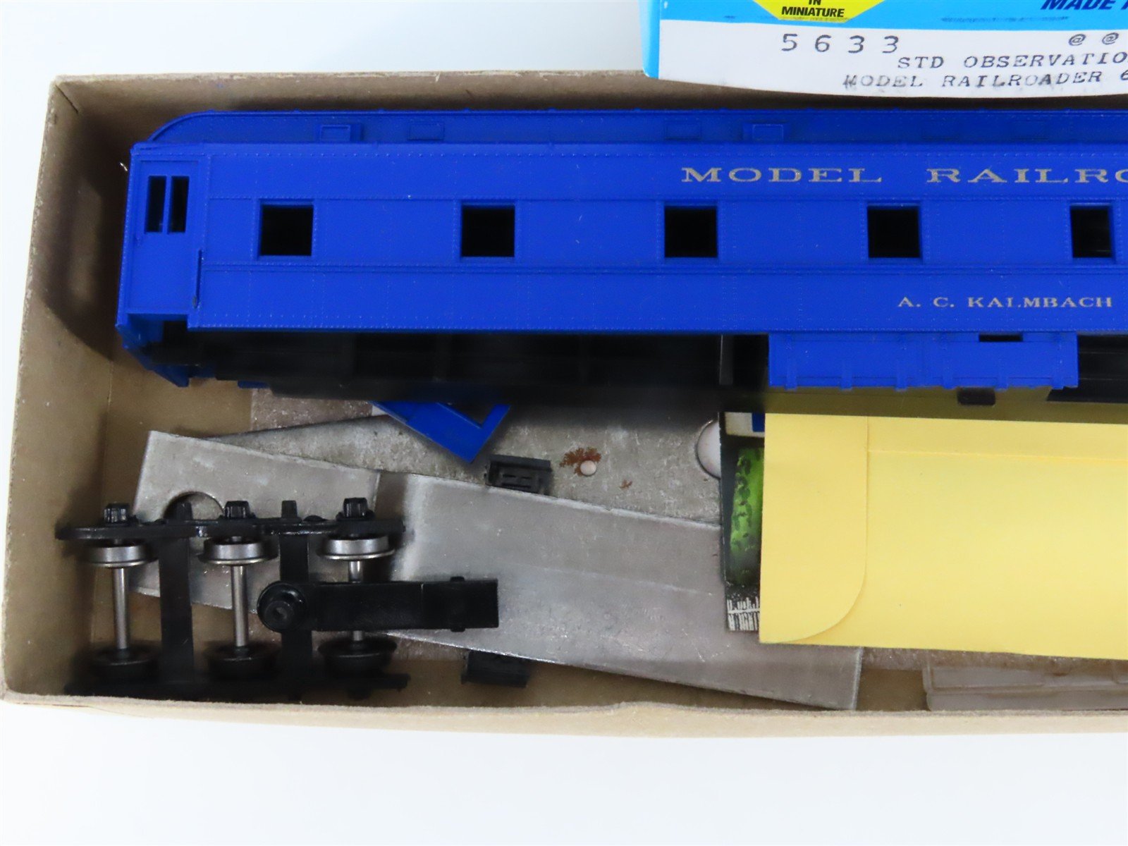 HO Athearn 5633 Model Railroader 65th Obs Passenger Car 