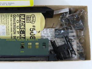 HO Scale Roundhouse 5212 ATSF Santa Fe Overland Baggage Passenger Car # 2308 Kit