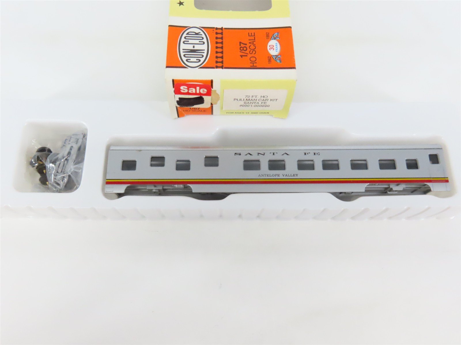 HO Con-Cor 0001-000990 ATSF Santa Fe Pullman Passenger Car 