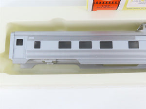 HO Scale Con-Cor 0001-000776 California Zephyr Passenger Car 