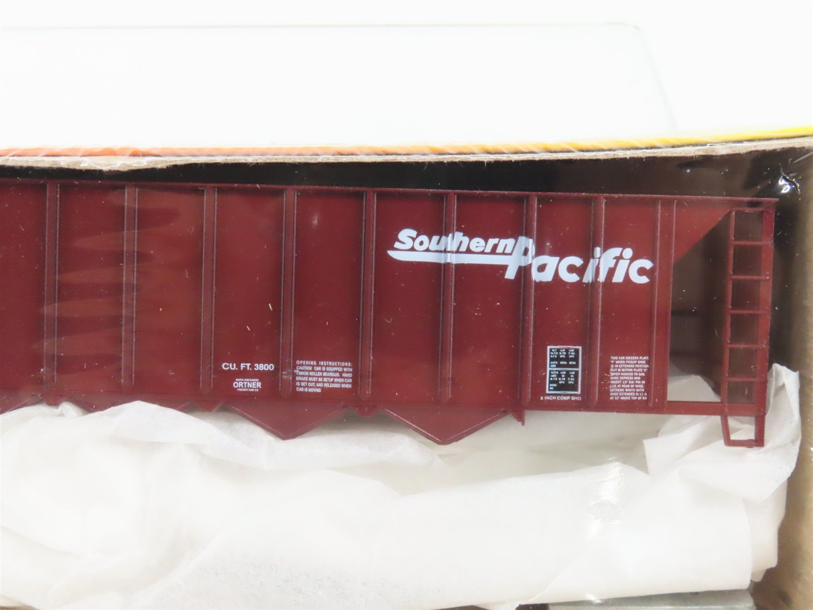 HO Roundhouse Kit 07897 SP Southern Pacific 54' 5-Bay Hopper #481182 - Sealed