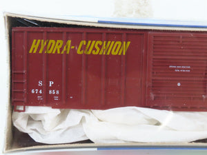 HO Roundhouse Kit 7765 SP Southern Pacific Single Door Box Car #674858 - Sealed