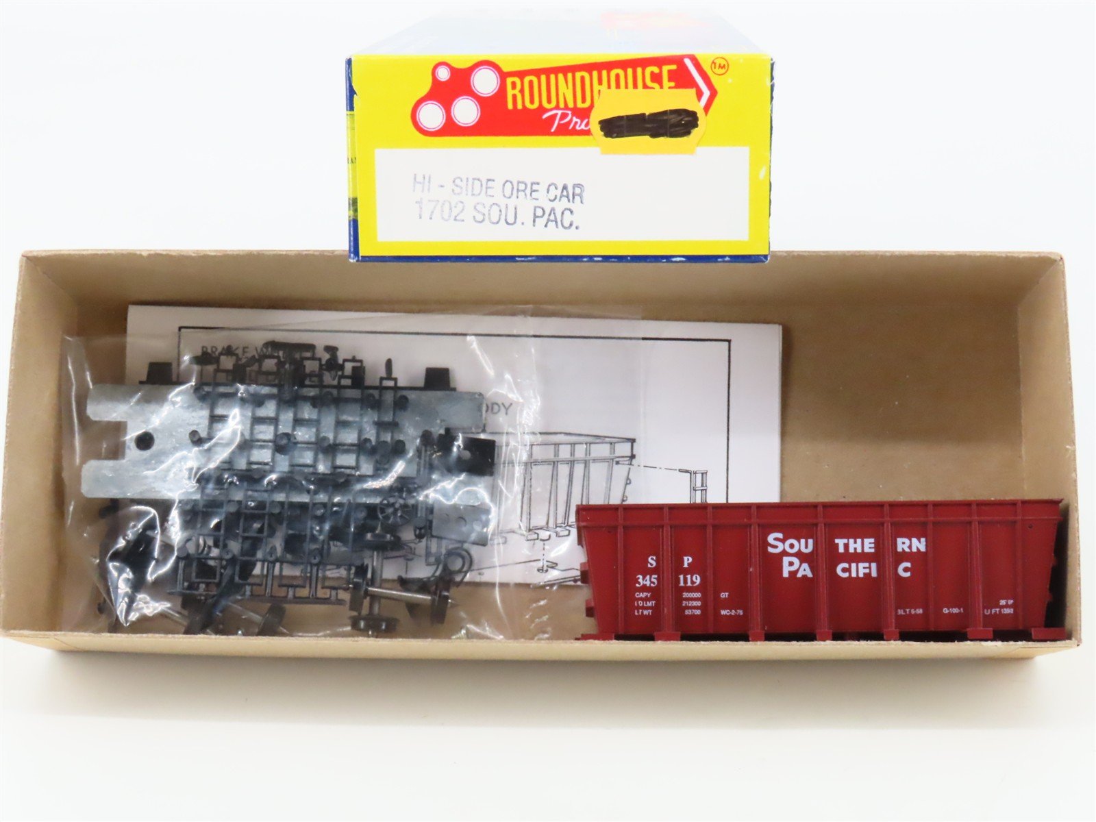 HO Scale Roundhouse Kit 1702 SP Southern Pacific Hi Side Ore Car #345119