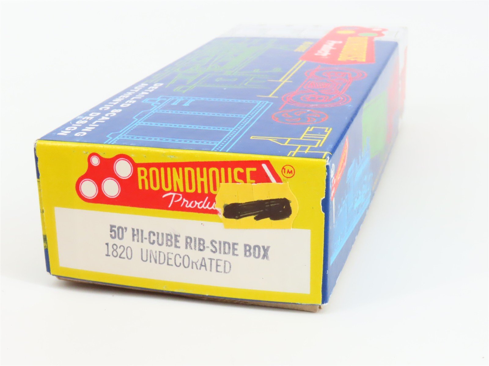 HO Scale Roundhouse Kit 1820 Undecorated 50' Hi Cube Plug Door Box Car