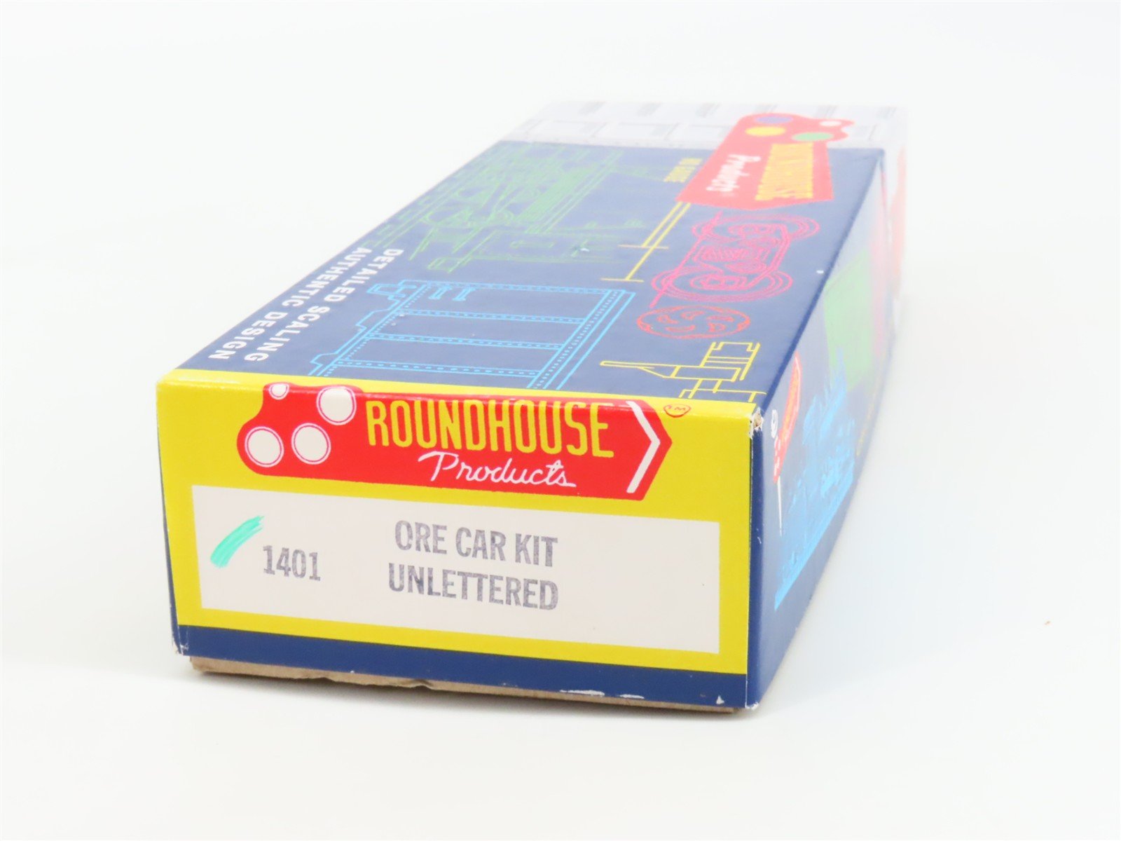 HO Scale Roundhouse Kit 1401 Unlettered Ore Car