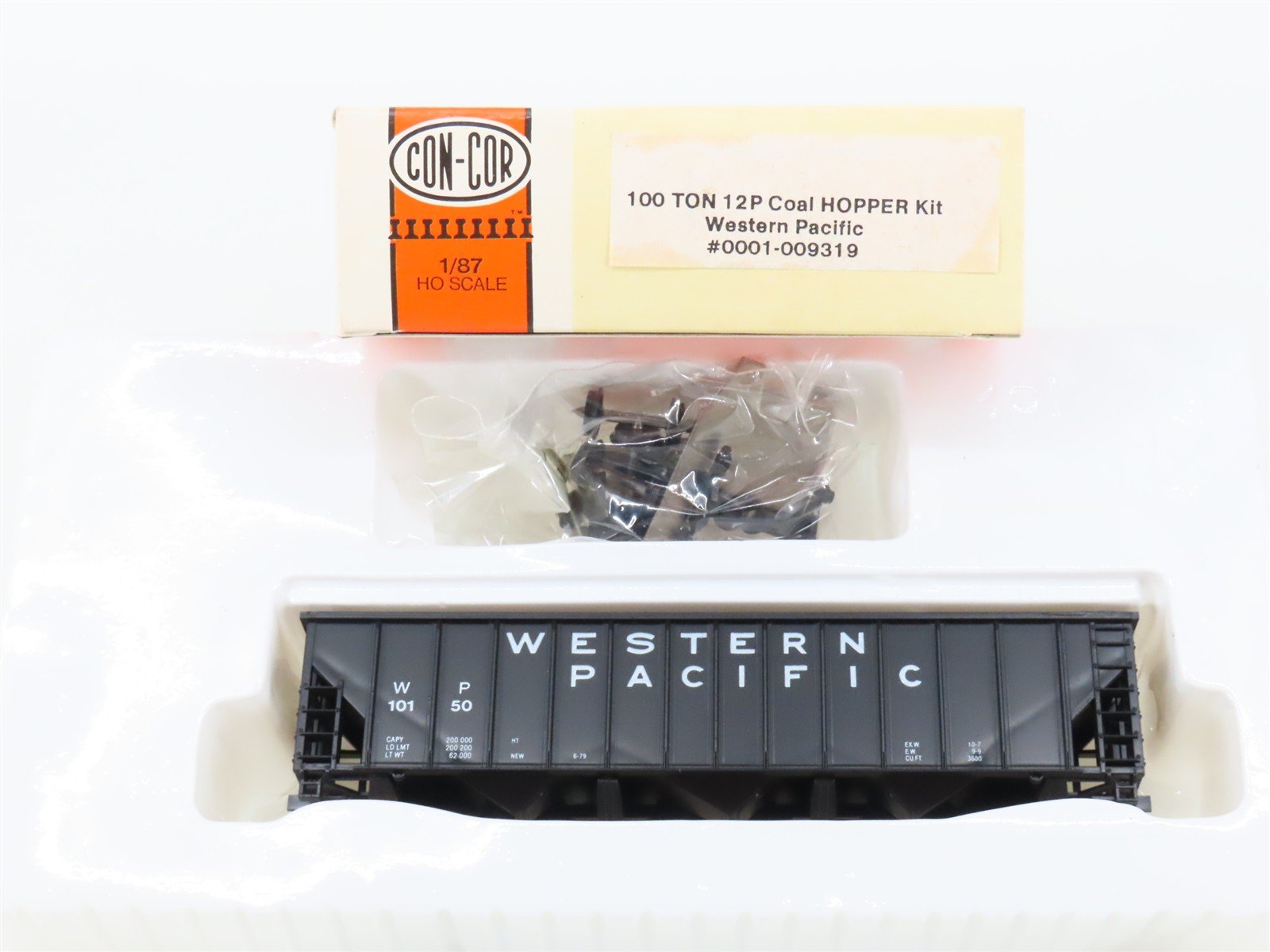 HO Scale Con-Cor Kit 0001-009319 WP Western Pacific Railroad 3-Bay Hopper #10150