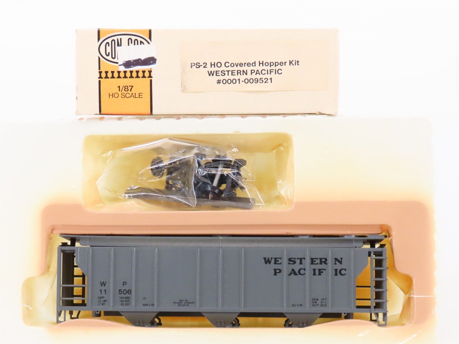 HO Scale Con-Cor Kit 0001-009521 WP Western Pacific 3-Bay Covered Hopper #11506