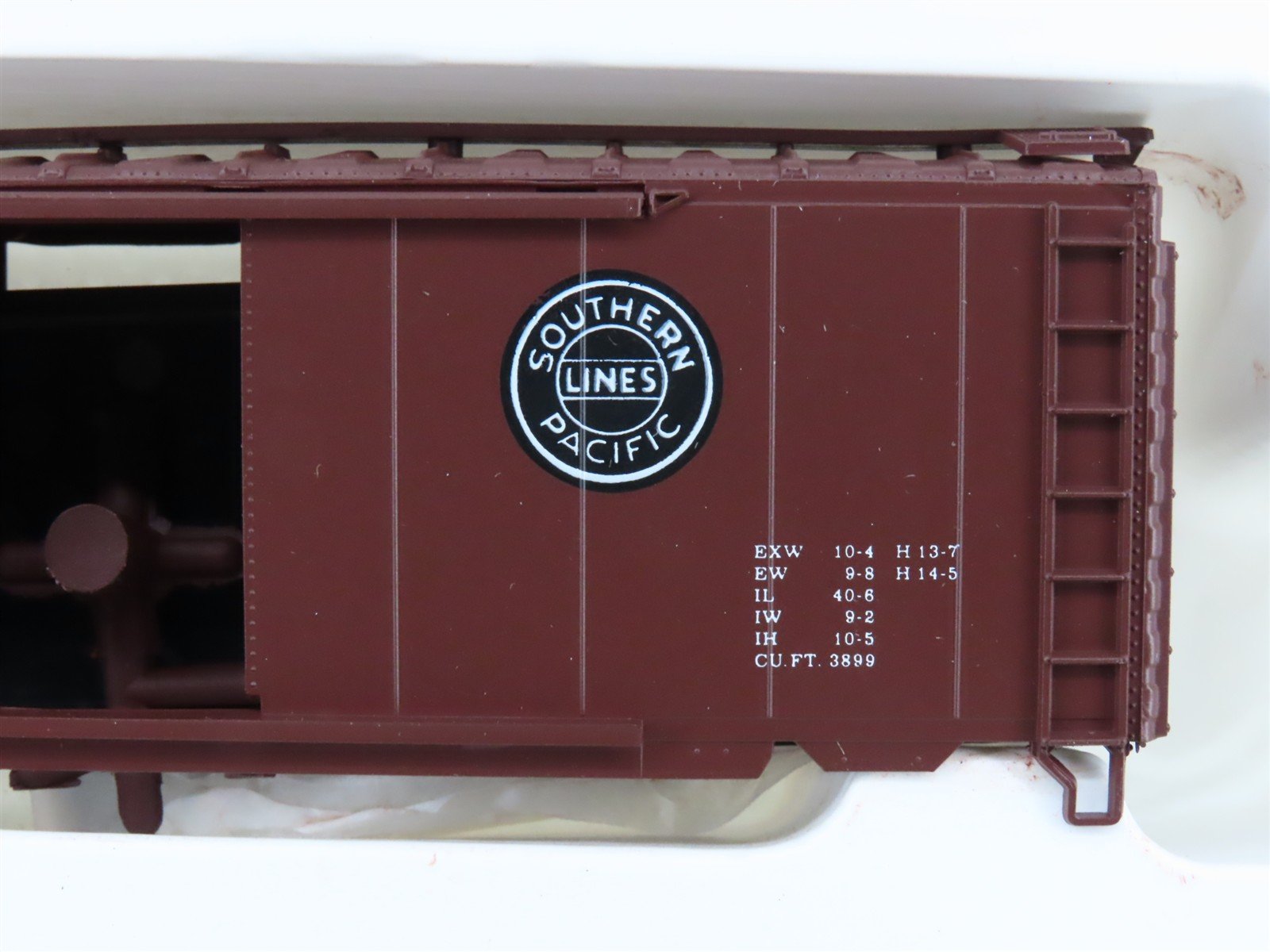 HO Con-Cor Kit 0001-009402 SP Southern Pacific 40' Single Door Box Car #103374