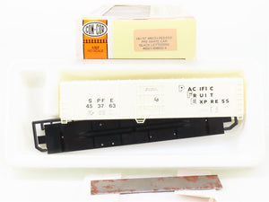 HO Scale Con-Cor Kit 0001-009802-4 SPFE Pacific Fruit Express 57' Reefer #453763