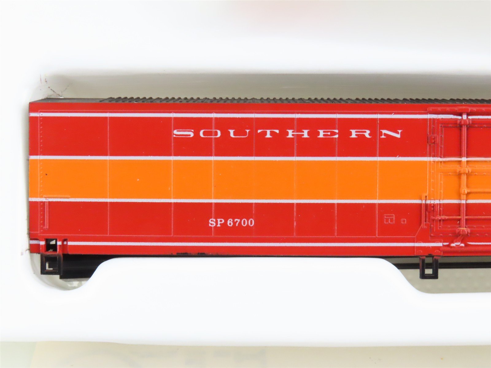 HO Scale Con-Cor Kit 0001-001042 SP Southern Pacific 60' Express Box Car #6700